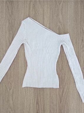 H&M Ribbed Sweater